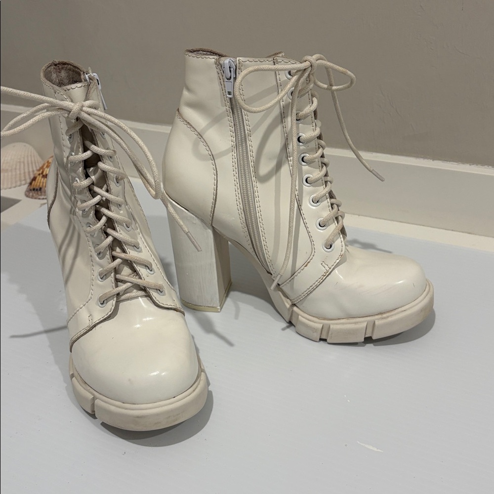 Jeffrey Campbell boots 9 - Picture 2 of 9